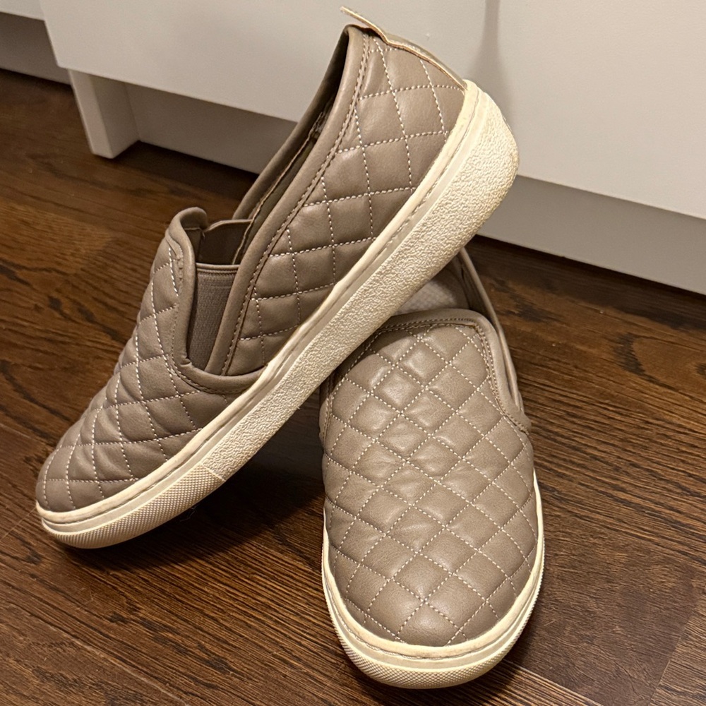 Skechers Quilted Slip-On Sneakers